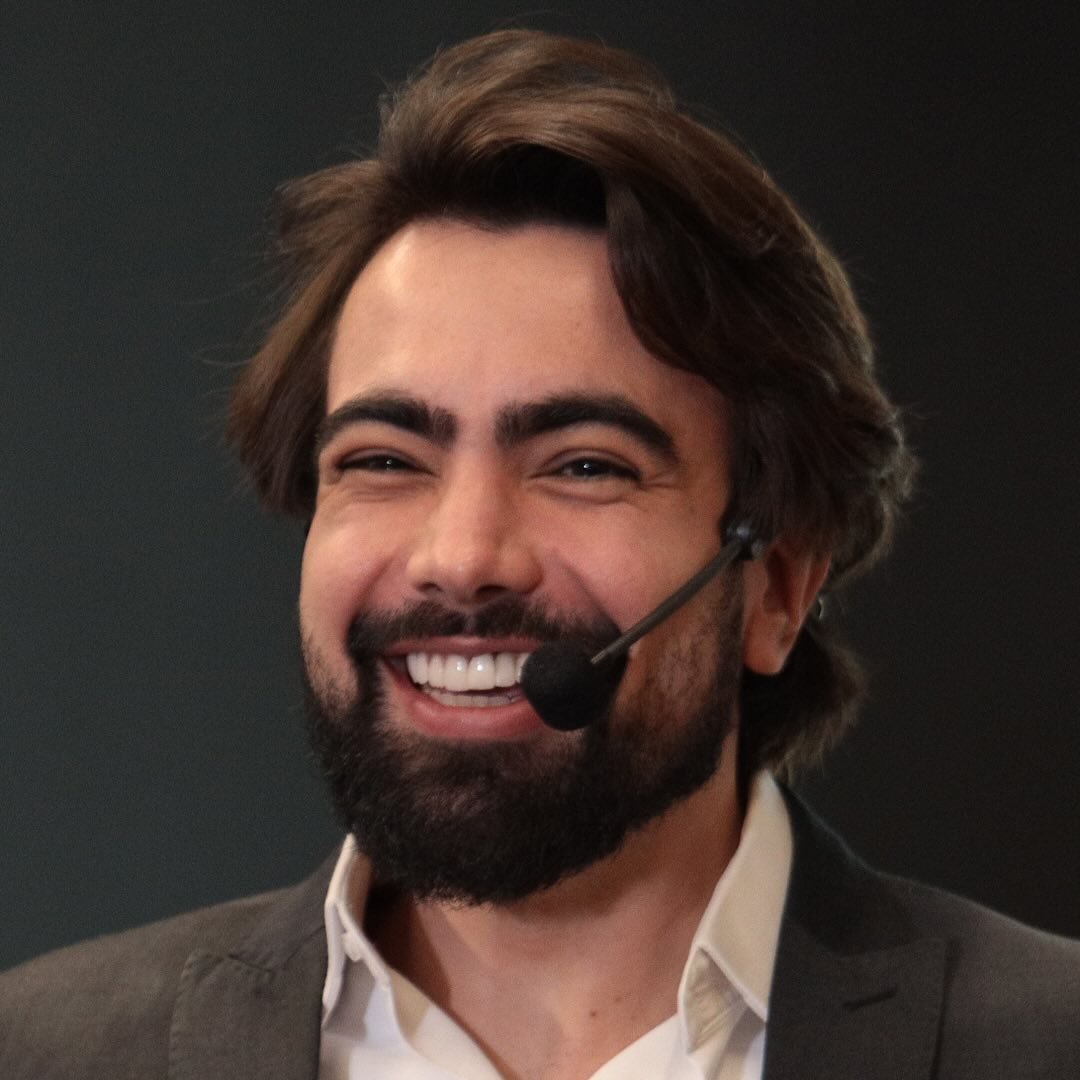 Dr. Maurício Reis